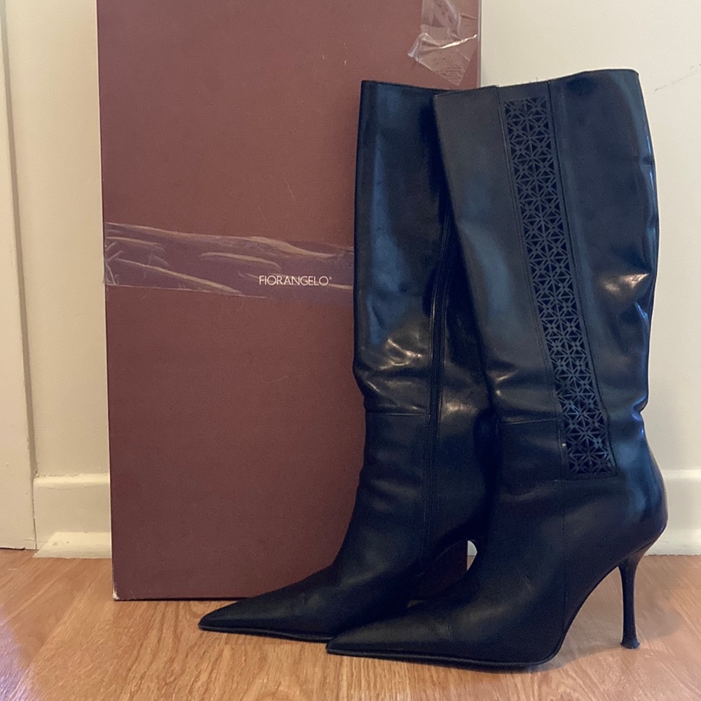 Classic Frioangelo high heal boots.